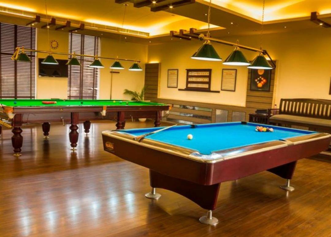 Club Florence グルガウン エクステリア 写真